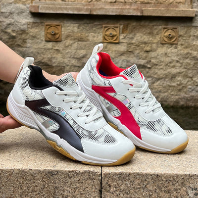 Large Size 36-46 Profession Tennis Sneakers Breathable Women Tennis Shoes Comfortable Badminton Shoes for Men Training Sneakers