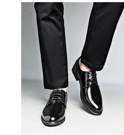 Spring / Summer Hollow Classic Derby Men Dress Shoes Breathable Bitty Casual Business Suit Shoes